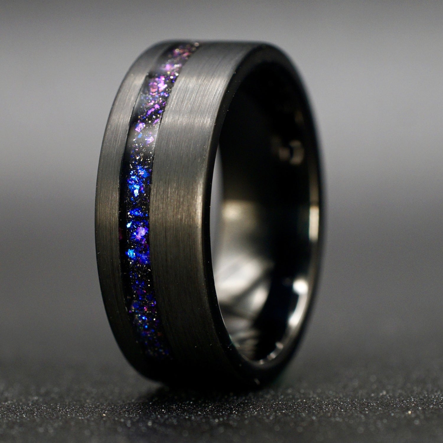 Galaxy-Serie: Sternenhimmel-Mattierter Wolframring für Herren, 8 mm.
