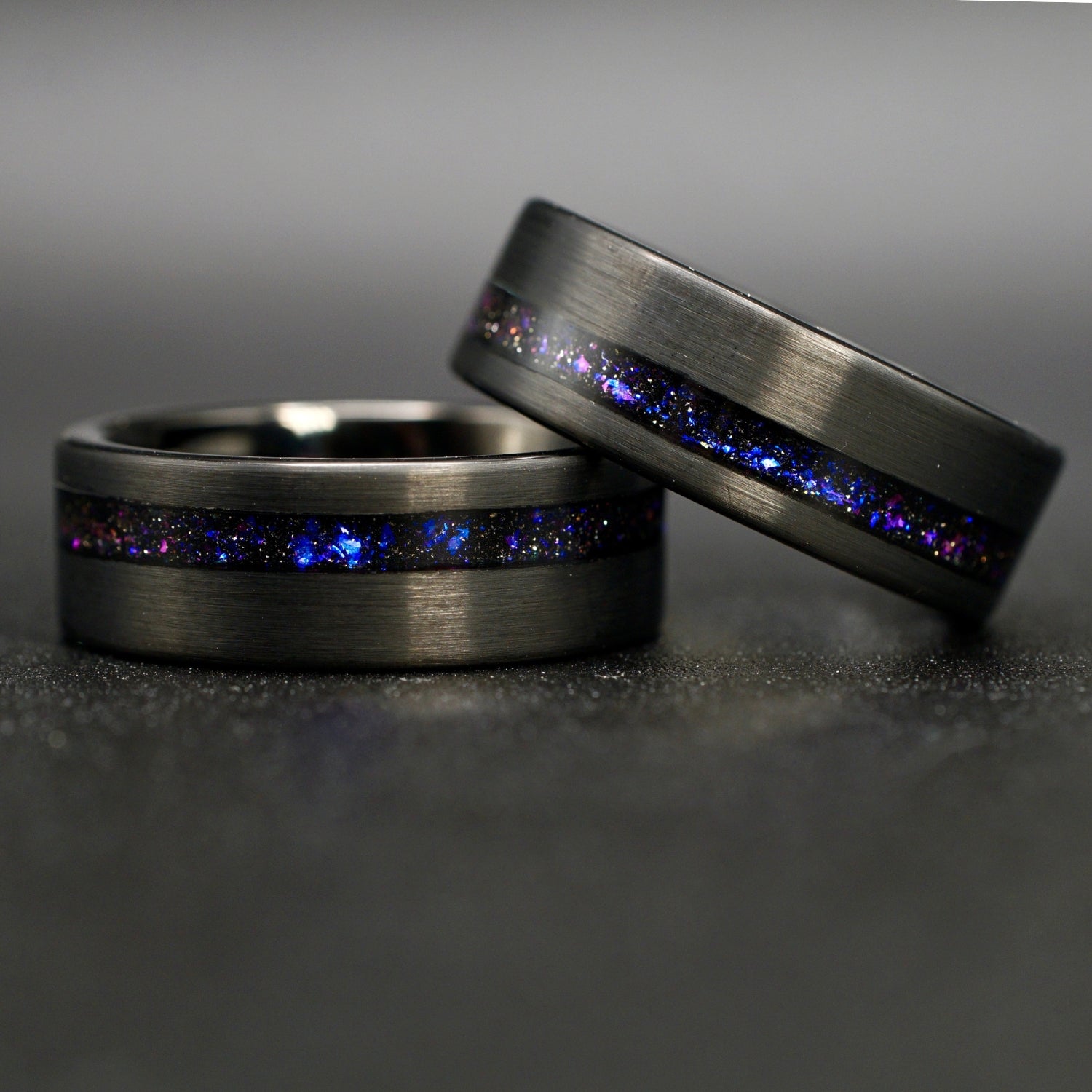 Galaxy-Serie: Sternenhimmel-Mattierter Wolframring für Herren, 8 mm.