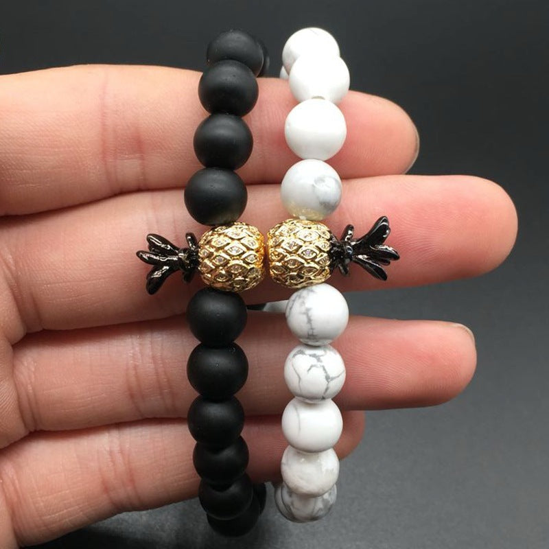 Elegantes Armband mit Ananas-Anhänger – 8 mm Naturstein