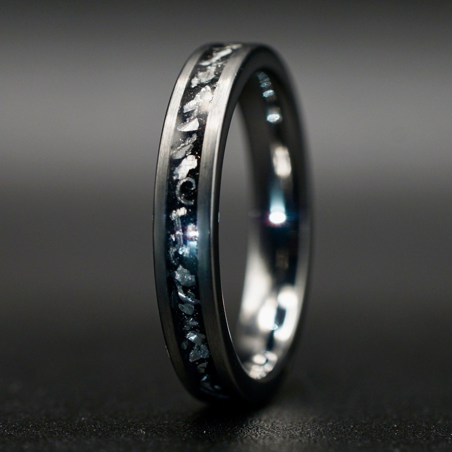 Silberner Meteoritenring aus Wolframkarbid – 4 mm