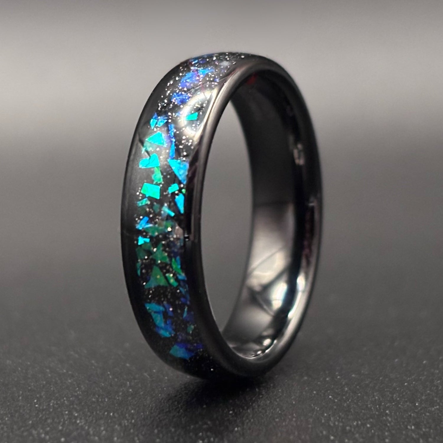 Wolframring mit blau-grünem Opal – 4 mm/6 mm, Verlobungsring Mann, Eheringe, Trauringe, Ring für Mann, Partnerring