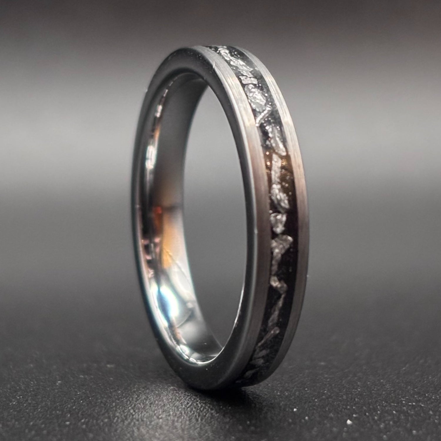 Silberner Meteoritenring aus Wolframkarbid – 4 mm