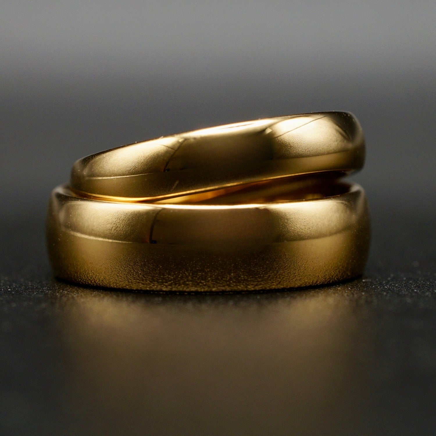 Vergoldeter Ring für Hochzeit & Verlobung – 6mm / 4mm